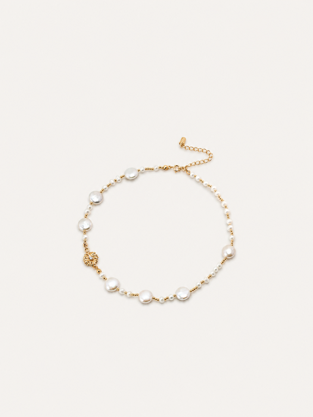Sol Pearl Necklace