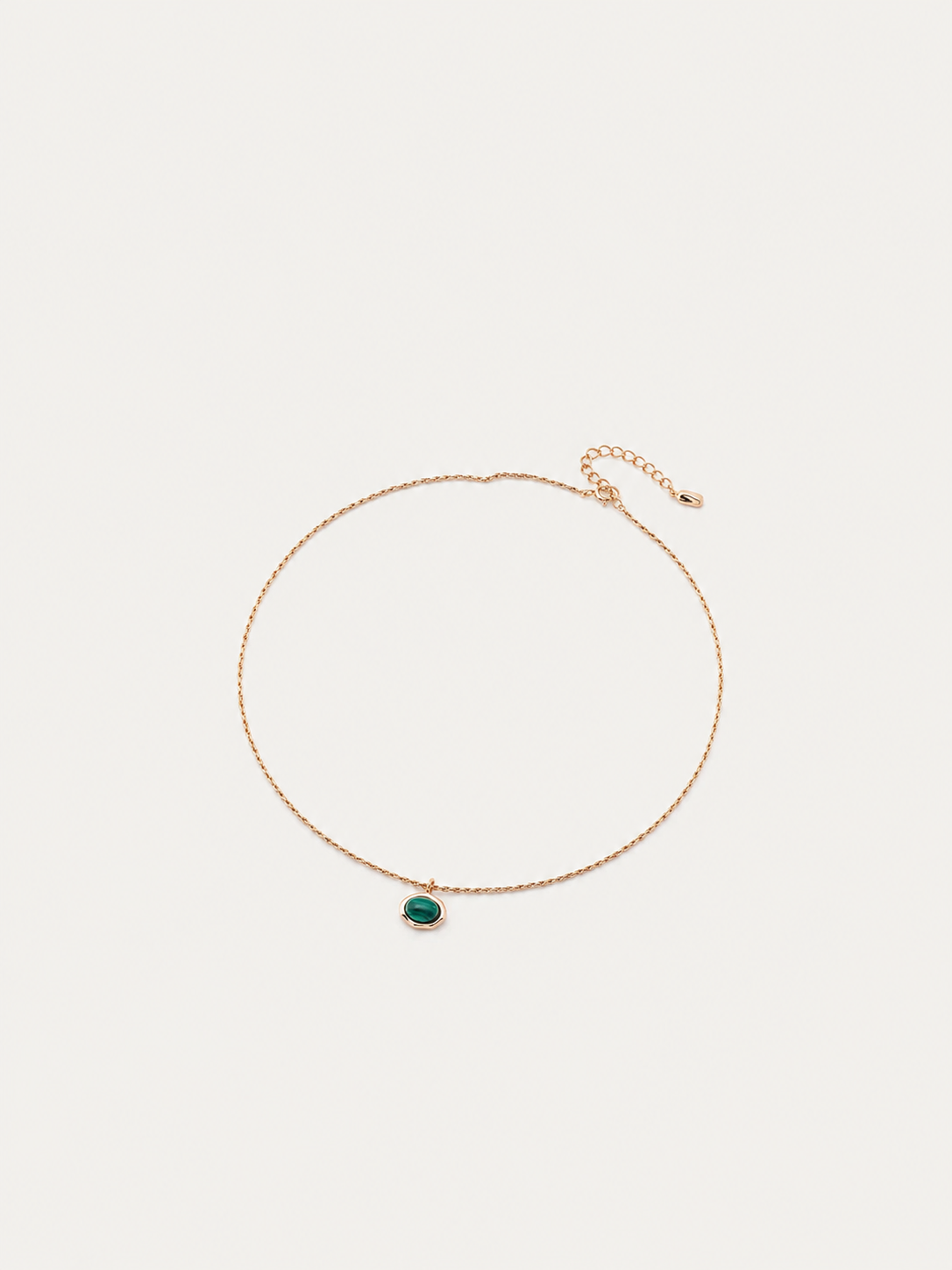 Verde Oval Pendant Necklace