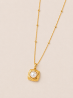 Nacre Square Pearl Necklace