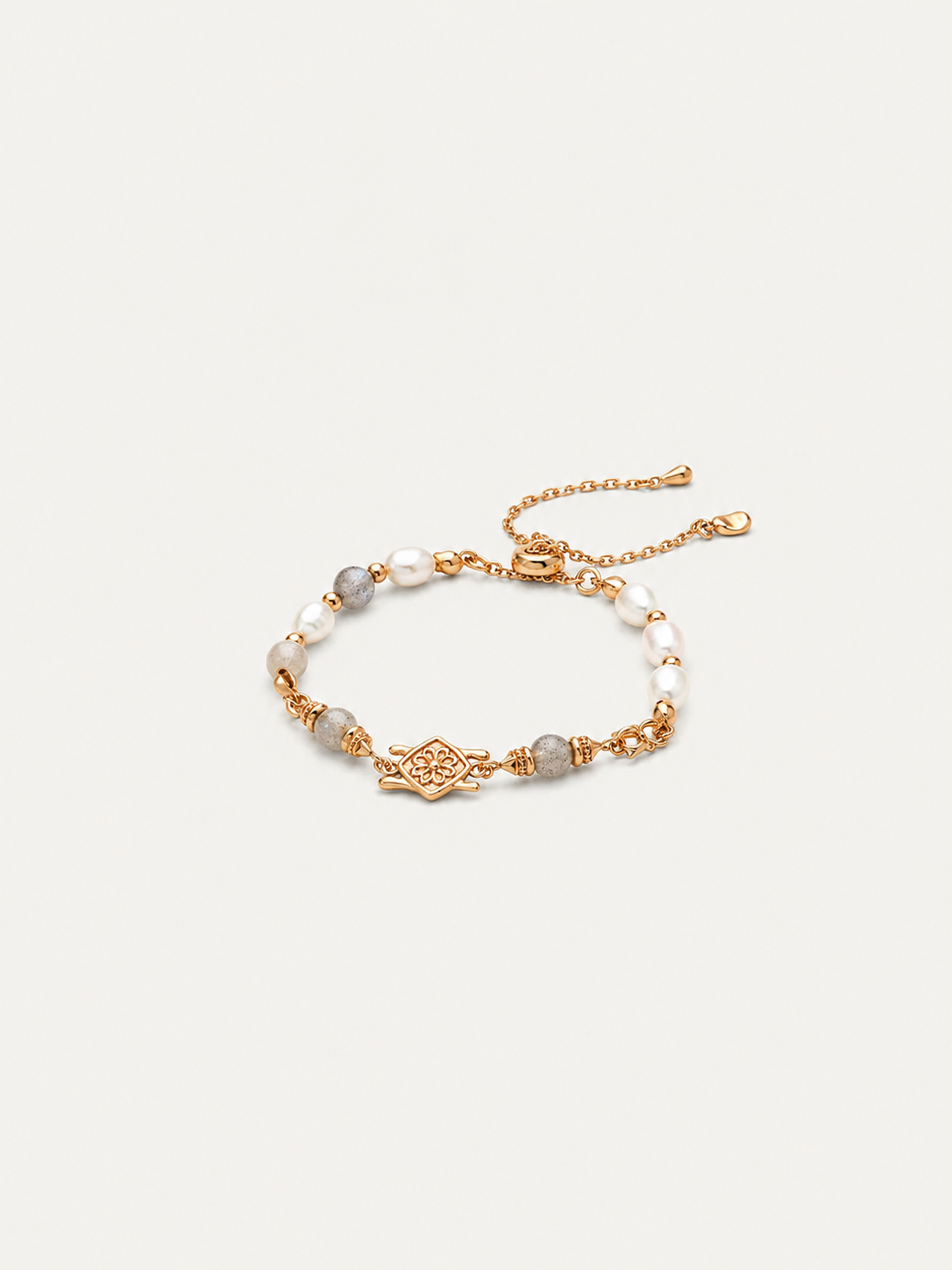 Luna Flora Pearl Bracelet