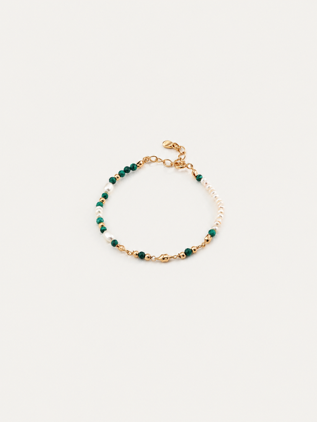 Verdant Pearl Beaded Bracelet