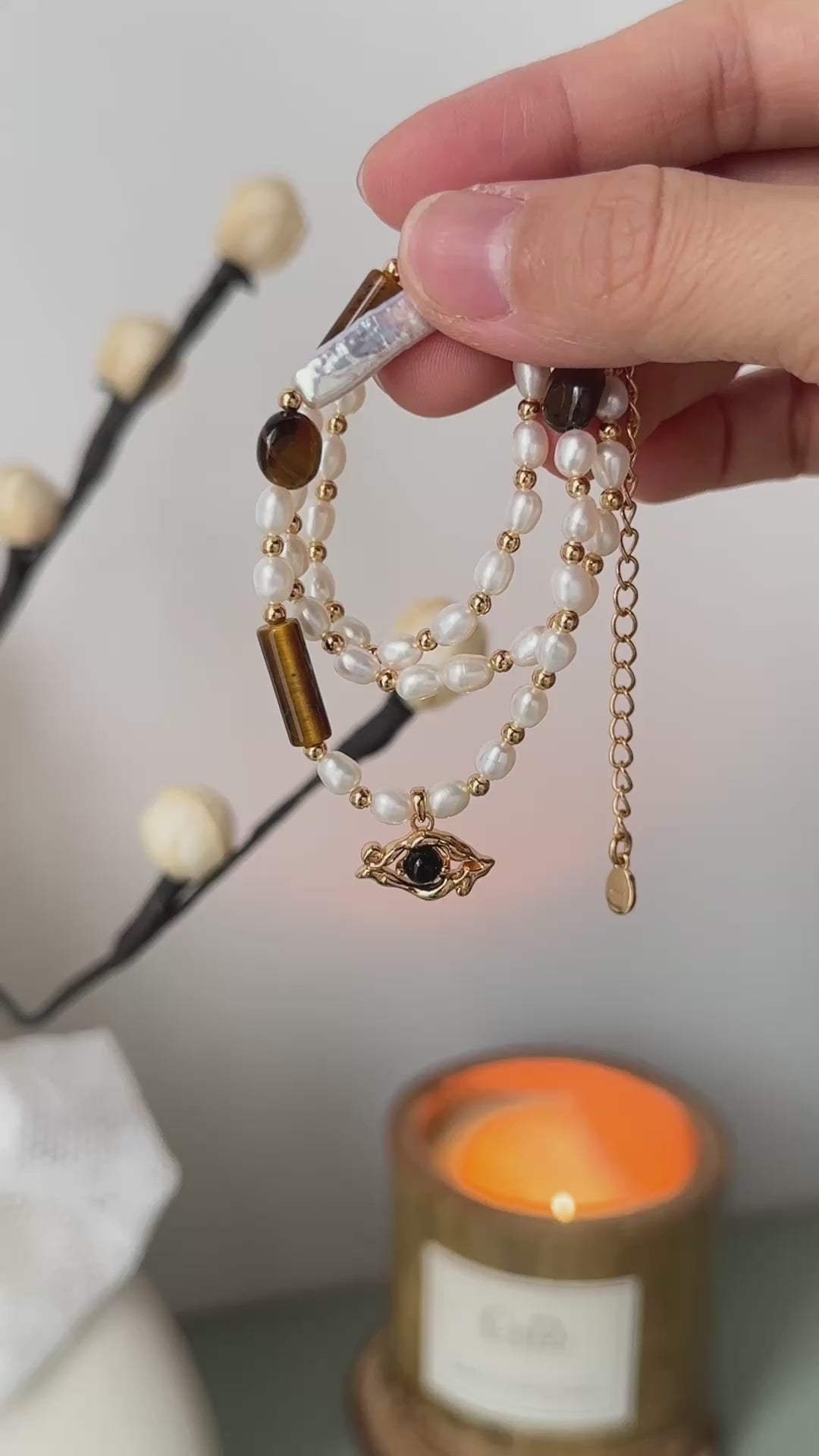 Noir Eye Pearl Necklace