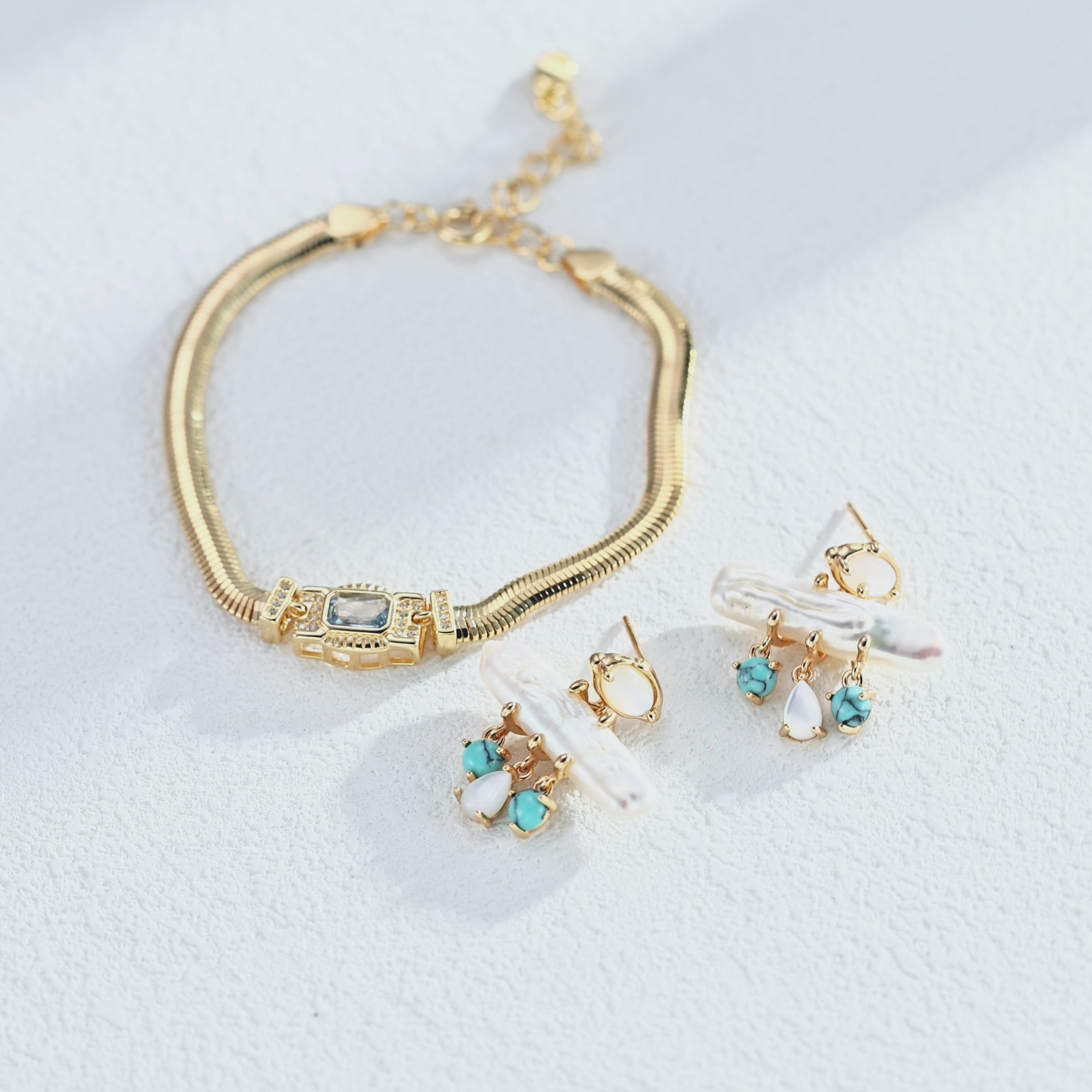 Linea Deco Chain Bracelet