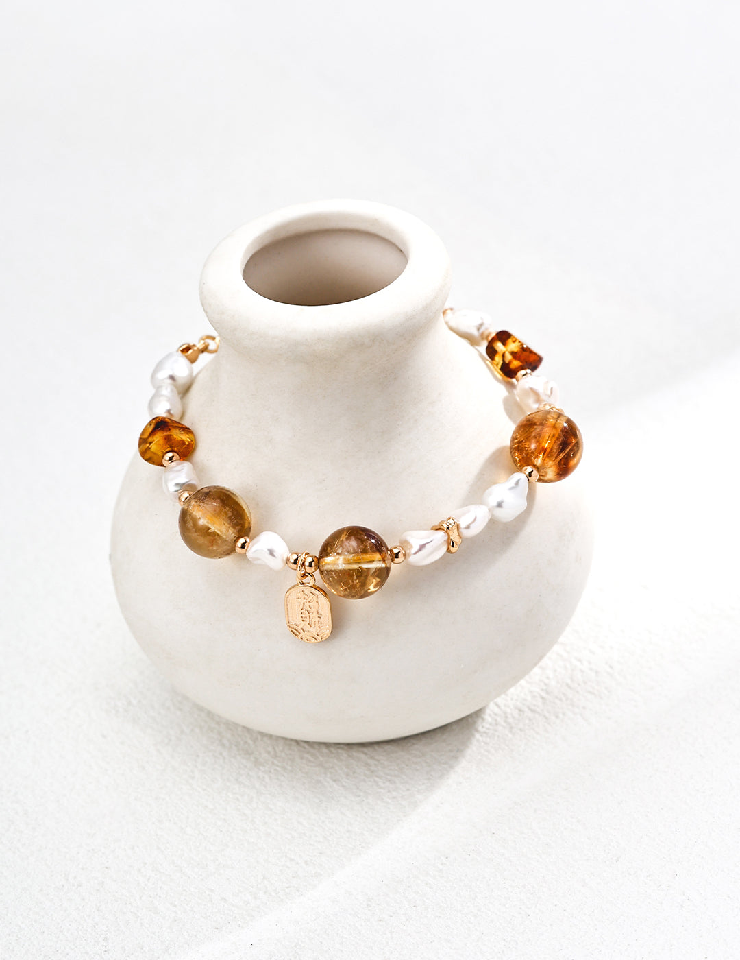 Citrine Pearl Beaded Bracelet Secondary image