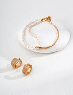 Lumi Twist Pearl Bracelet