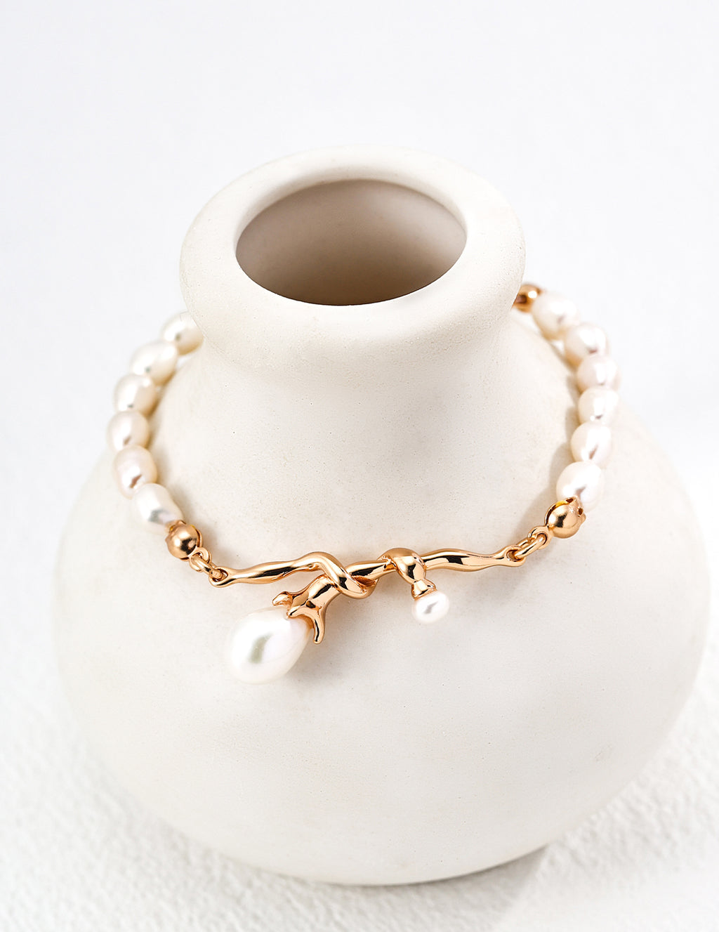 Willow Pearl Bracelet