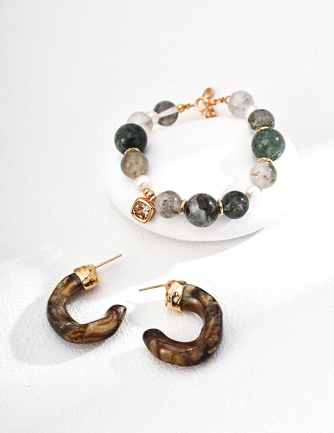 Moss Quartz Pearl Bracelet