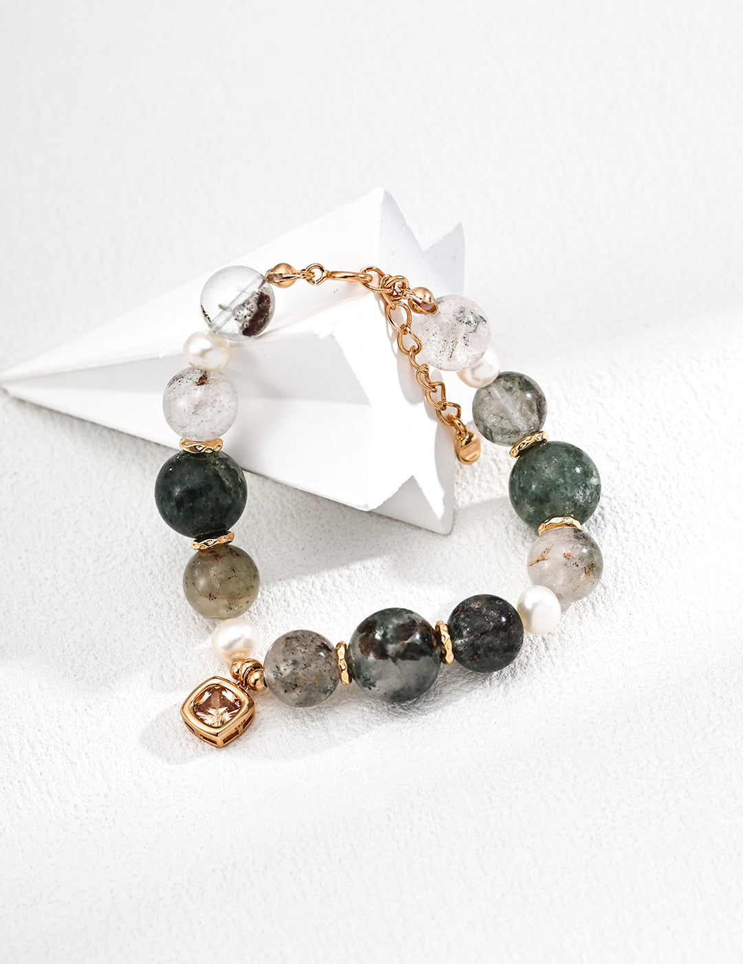 Moss Quartz Pearl Bracelet
