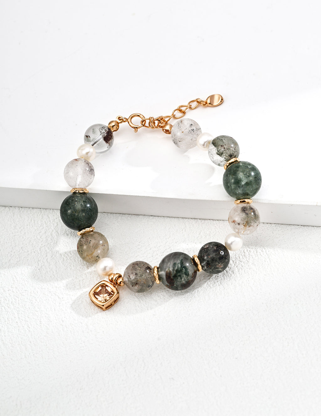 Moss Quartz Pearl Bracelet
