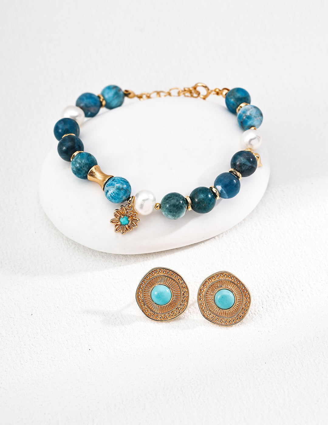 Azure Sunstone Beaded Bracelet