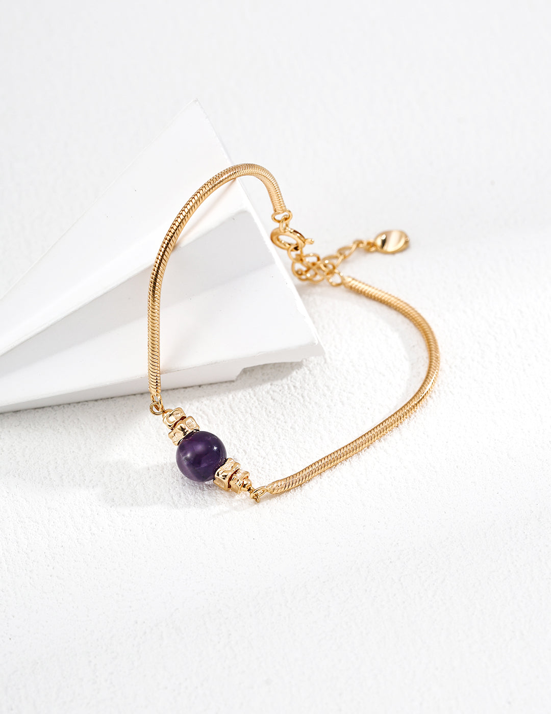 Violette Amethyst Chain Bracelet Secondary image
