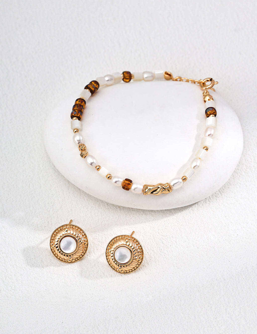 Ambra Nacre Beaded Bracelet