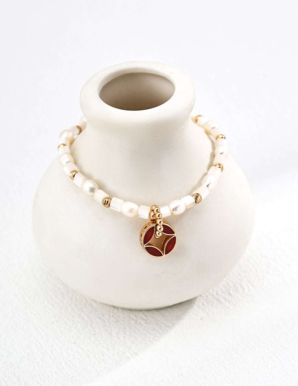 Scarlet Medallion Pearl Bracelet