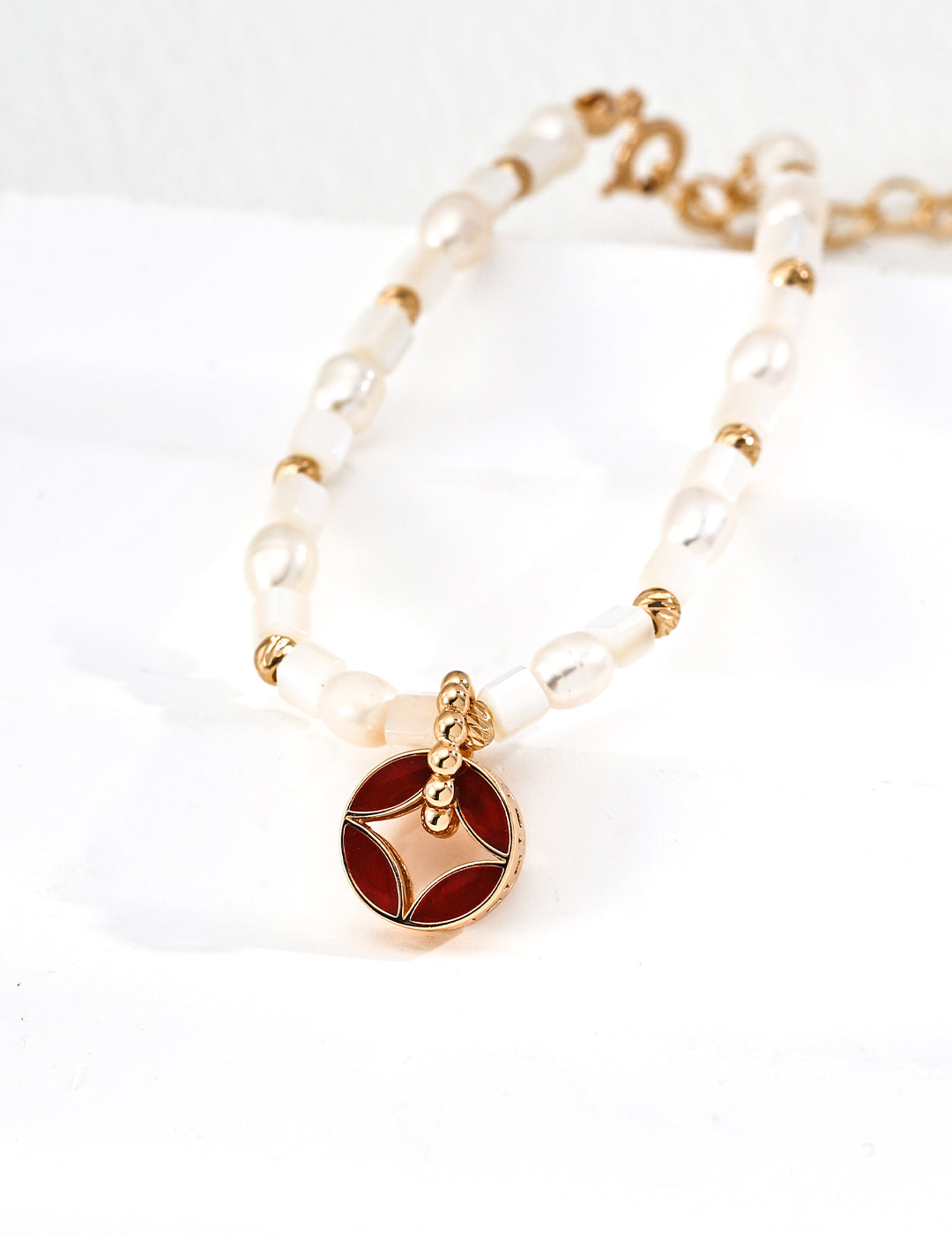 Scarlet Medallion Pearl Bracelet
