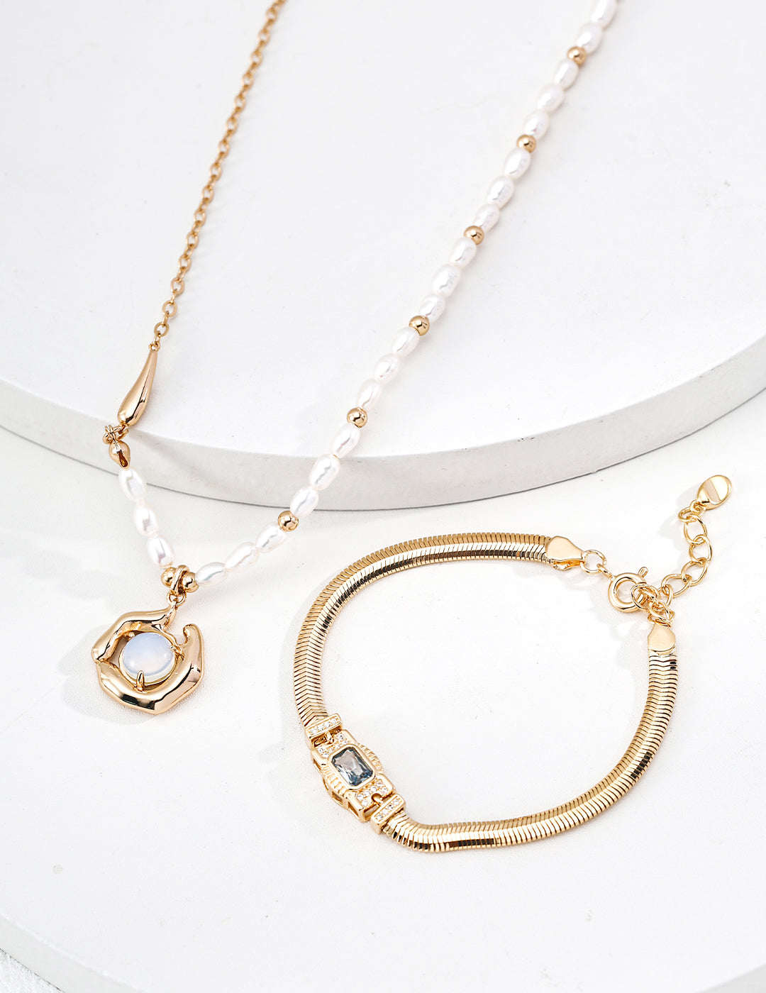 Linea Deco Chain Bracelet