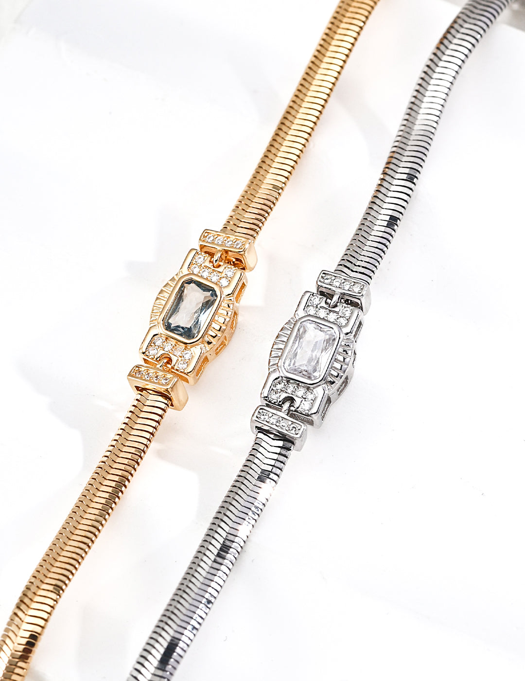 Linea Deco Chain Bracelet Secondary image