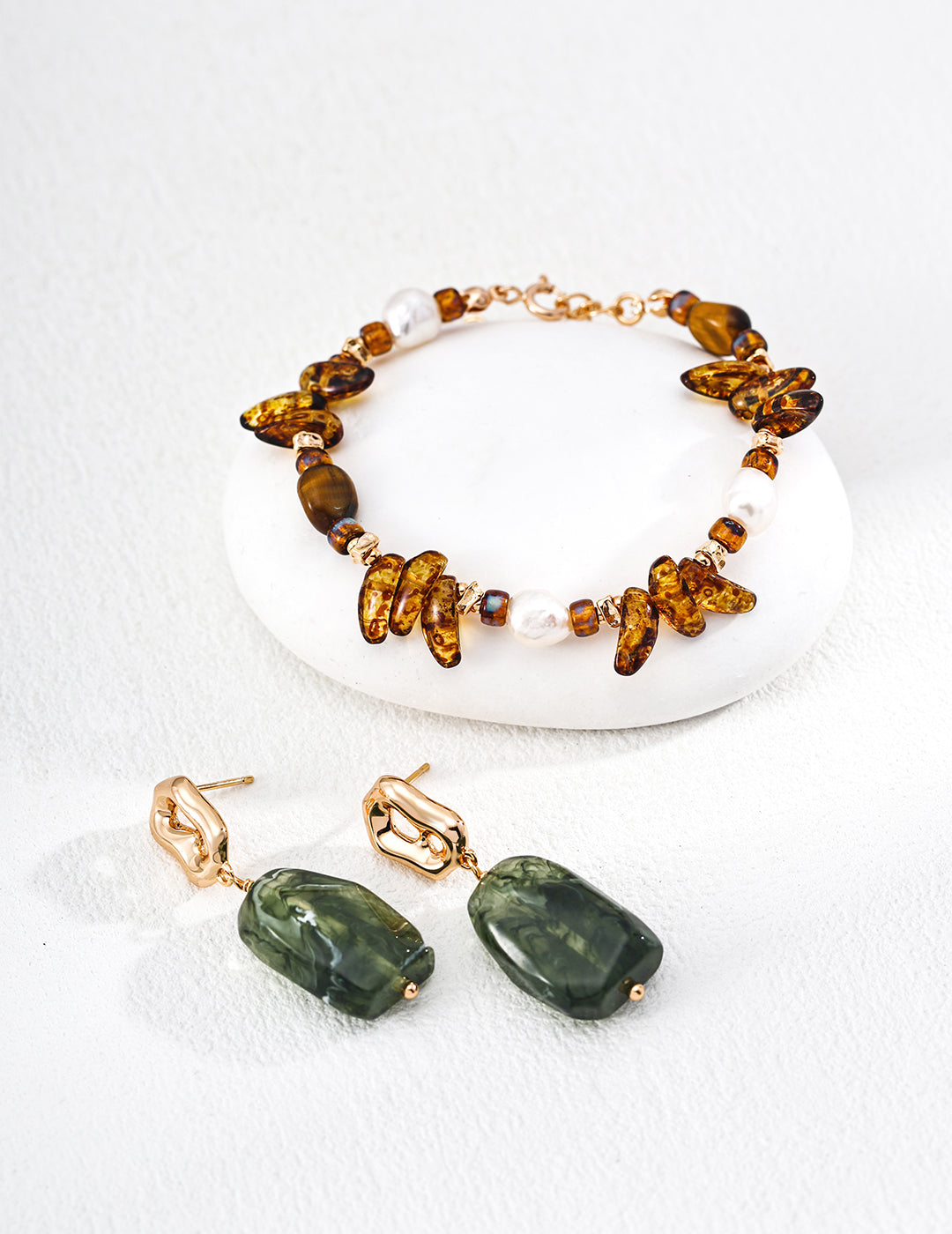 Amber Coast Beaded Bracelet