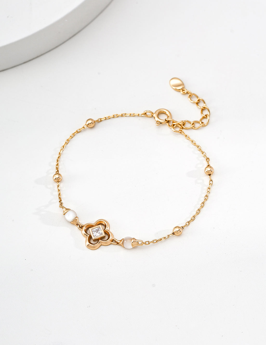 Fleur Pearl Chain Bracelet
