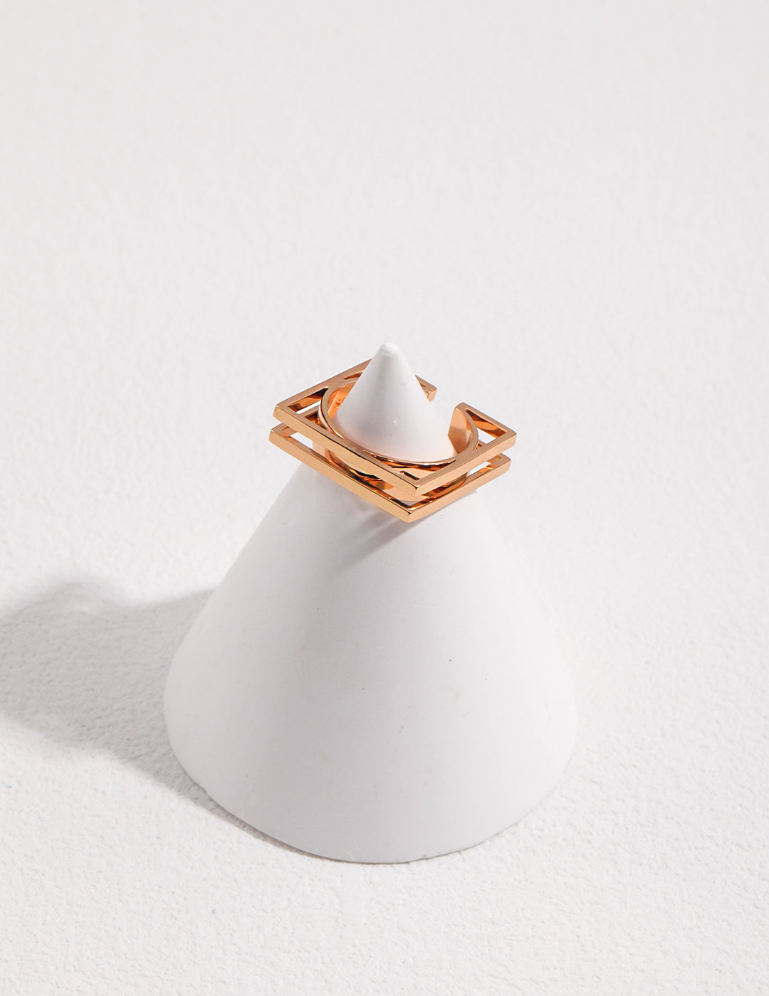 Lumi Frame Open Ring