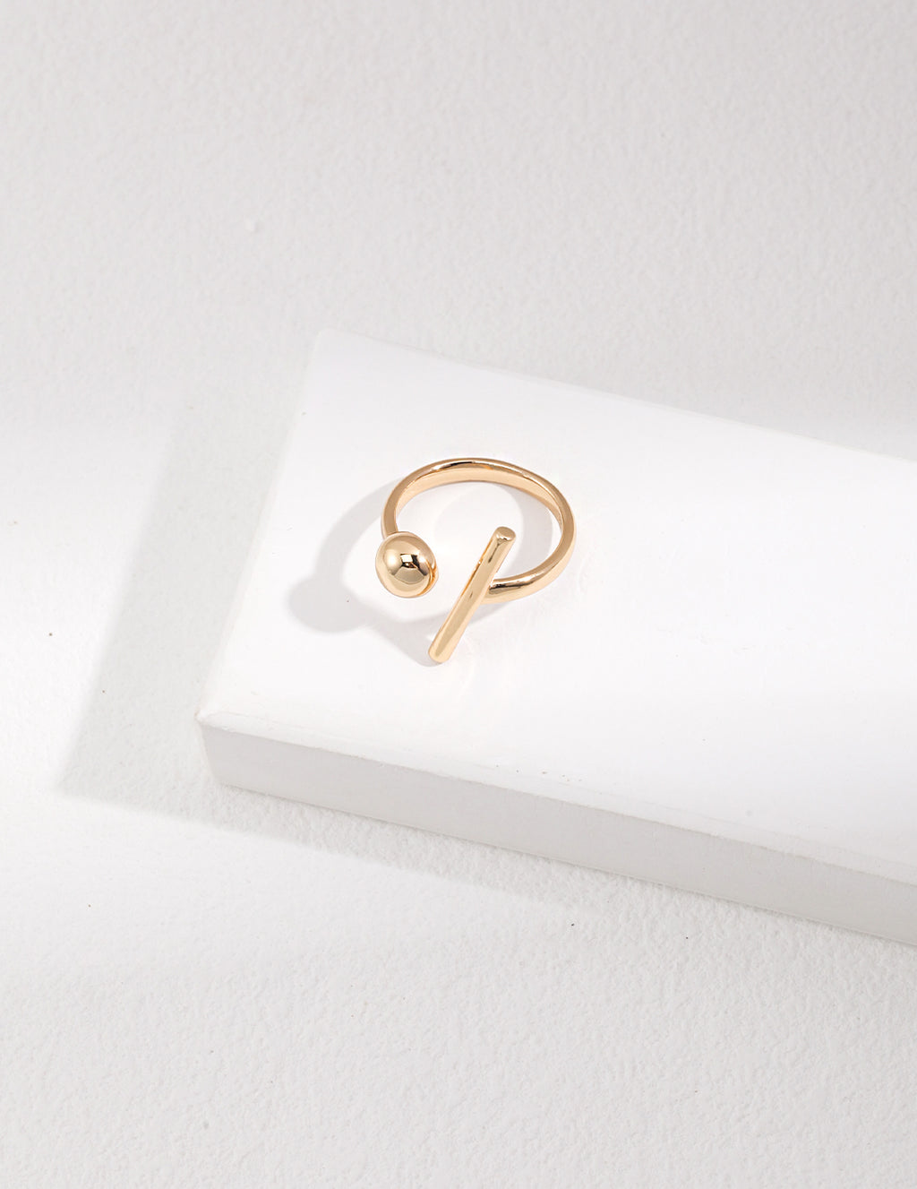 Lina Sphere Ring