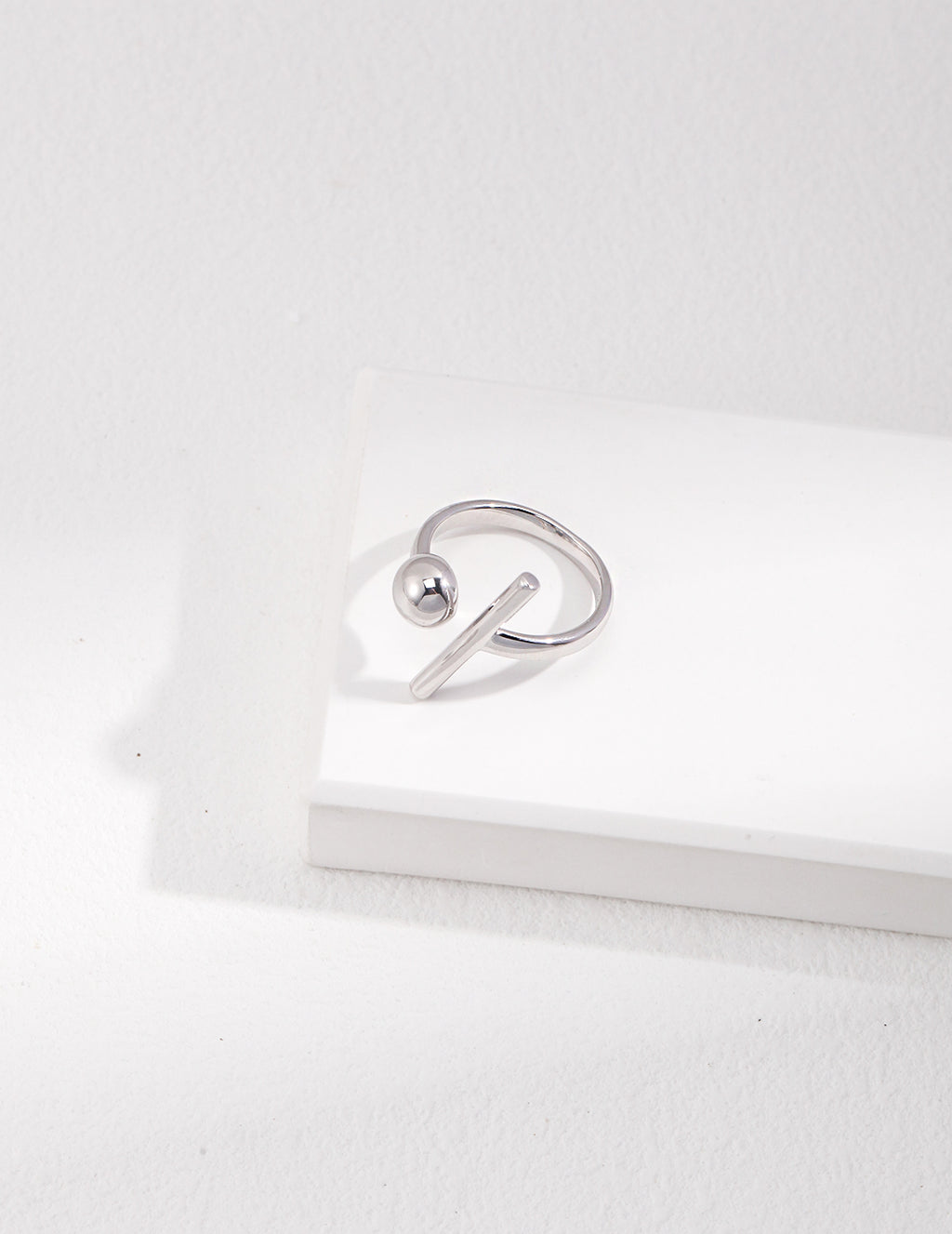 Lina Sphere Ring