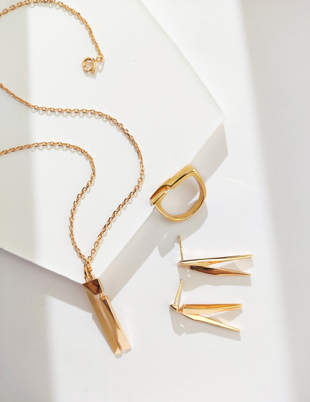 Aria Arch Open Ring