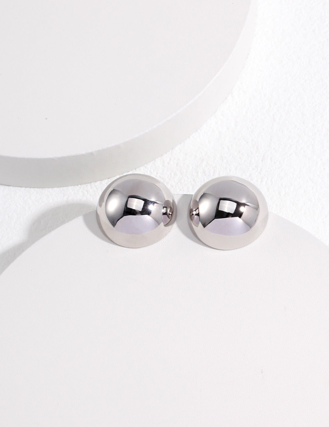 Dôme Ball Stud Earrings