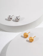 Linea Ribbed Stud Earrings