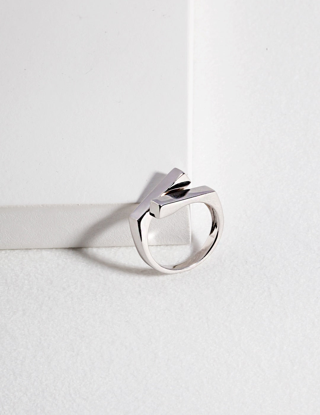 Linea Fold Ring