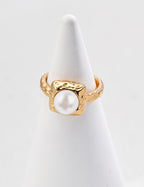 Elara Hammered Pearl Open Ring