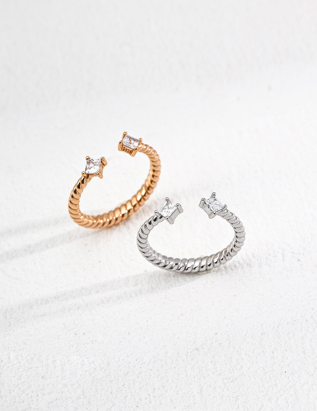 Nova Twist Open Ring