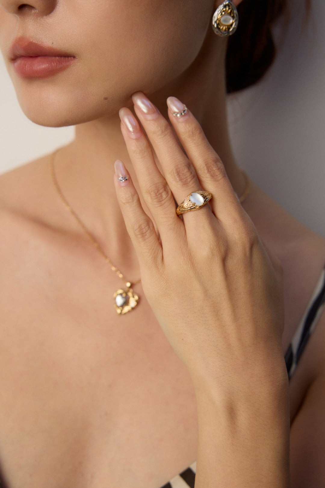 Serra Pearl Open Ring