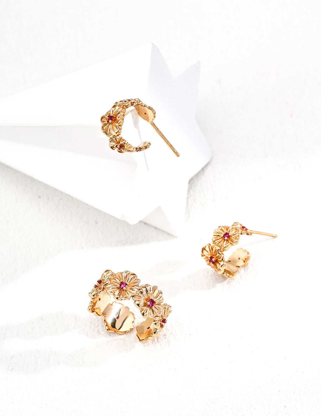 Daisy Ruby Open Ring
