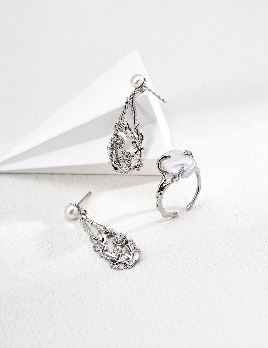 Baroque Pearl Vine Open Ring