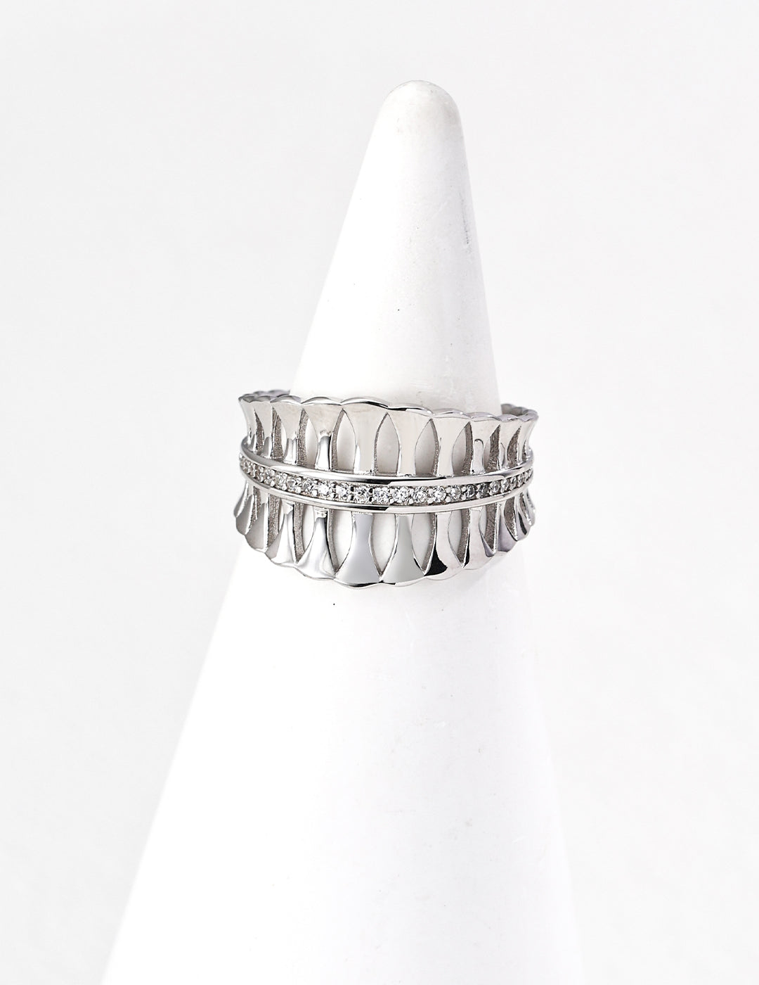 Fleur Pavé Cuff Ring
