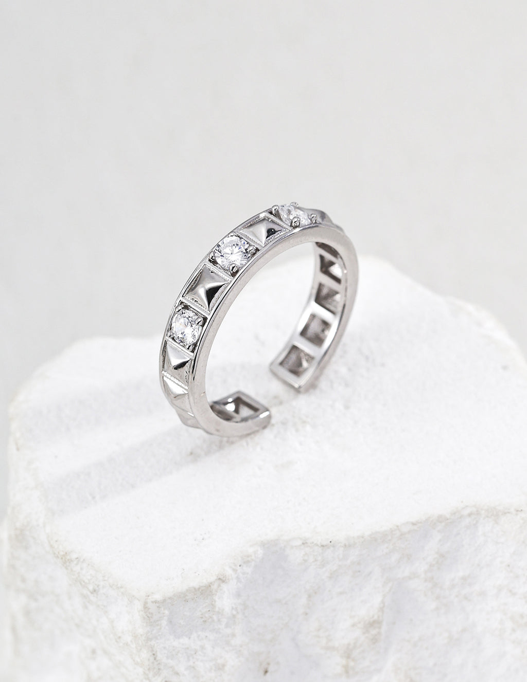 Nova Stud Open Ring