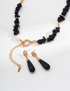 Noir Pebble Pearl Necklace