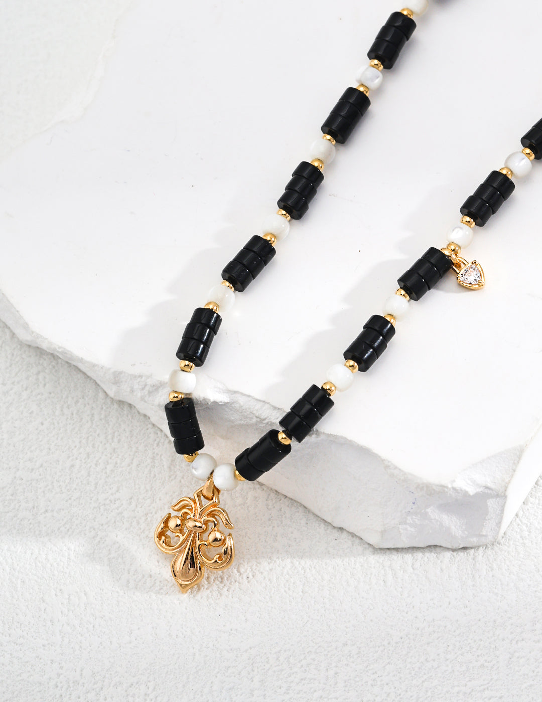 Noir Leaf Beaded Necklace