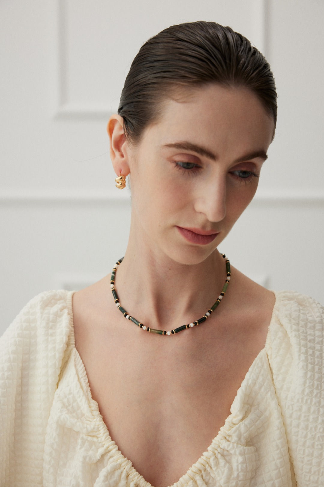 Verde Stone Beaded Necklace Secondary image