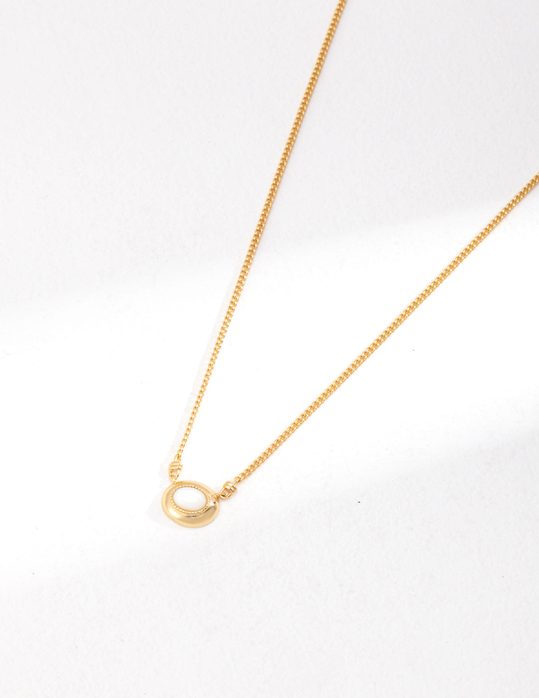 Ivory Bezel Pendant Necklace