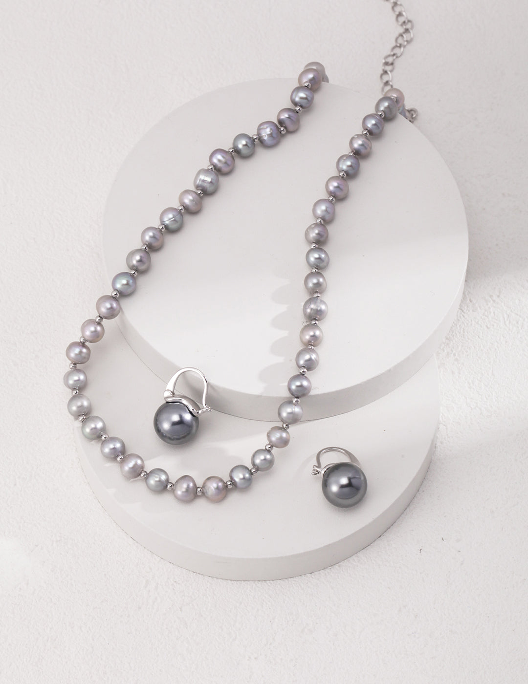 Silver Grey Pearl Necklace