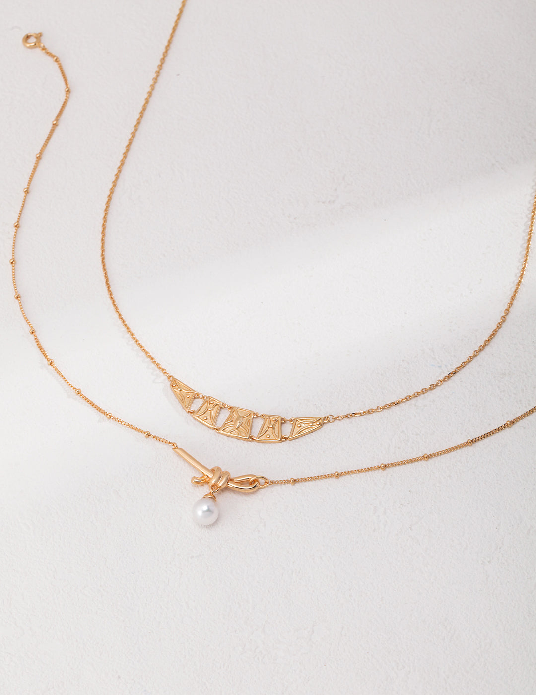 Lumi Pearl Knot Necklace