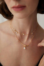 Lumi Pearl Knot Necklace