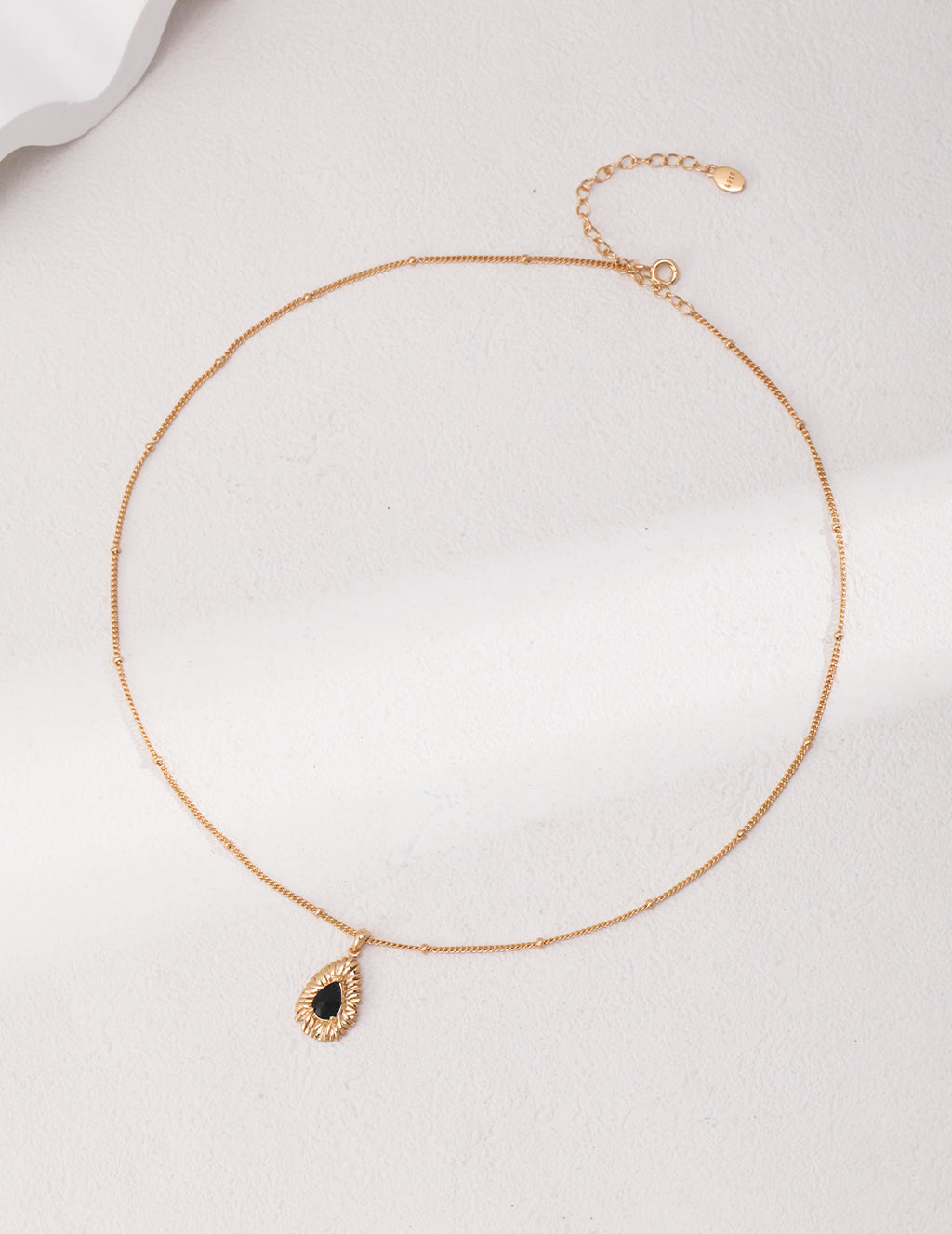 Noir Sunburst Necklace