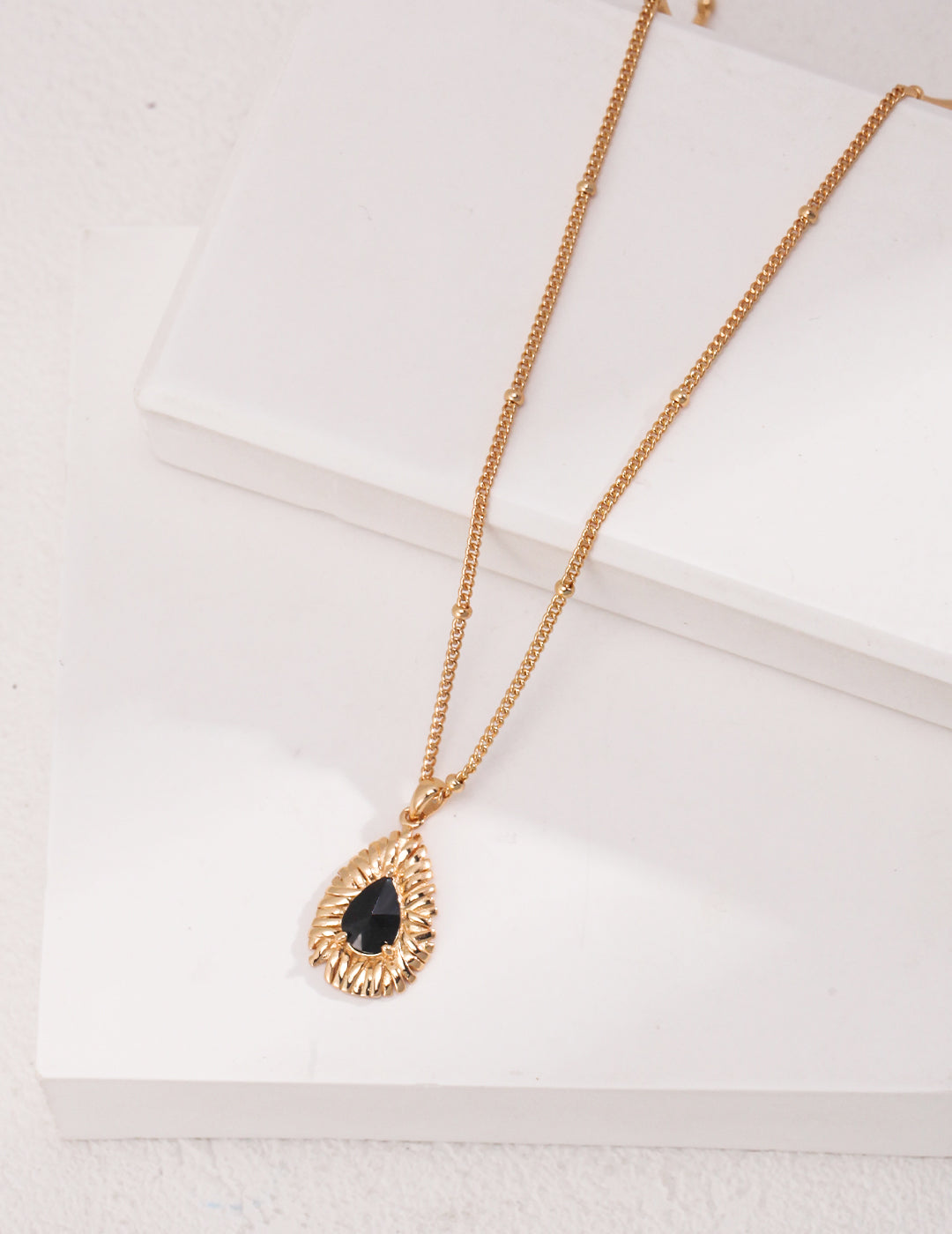 Noir Sunburst Necklace