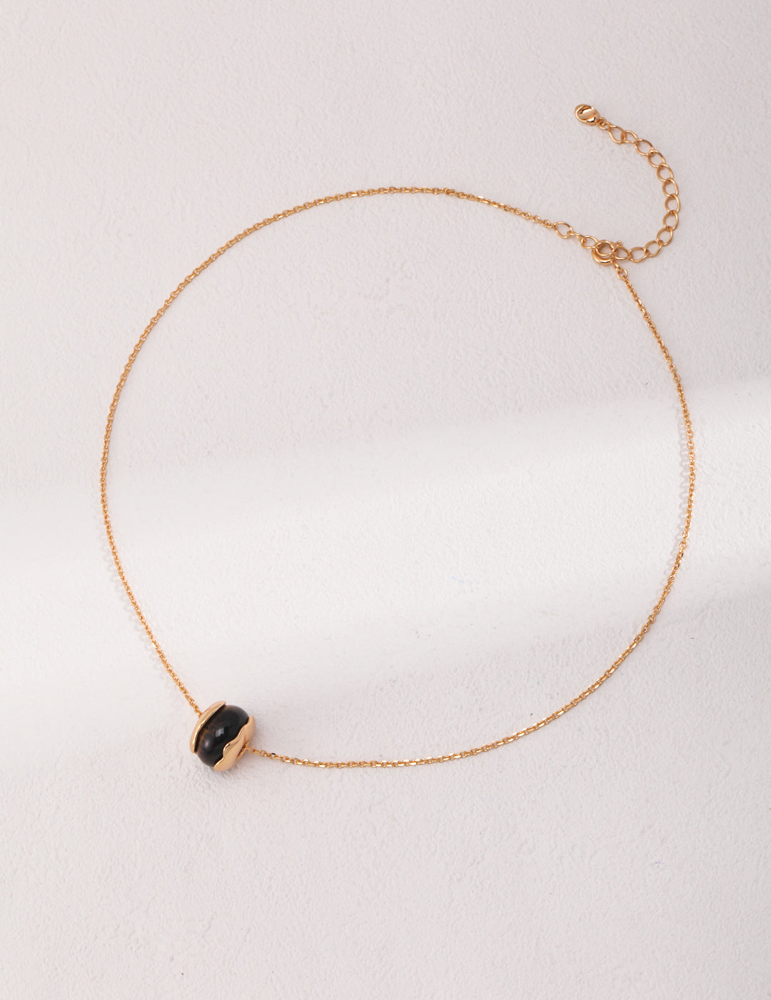 Noir Pebble Necklace