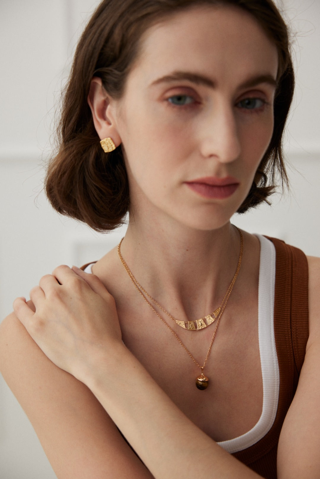 Etched Arc Necklace
