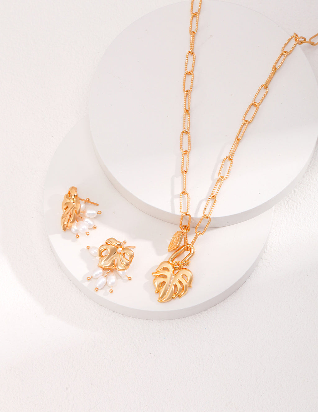 Monstera Charm Necklace