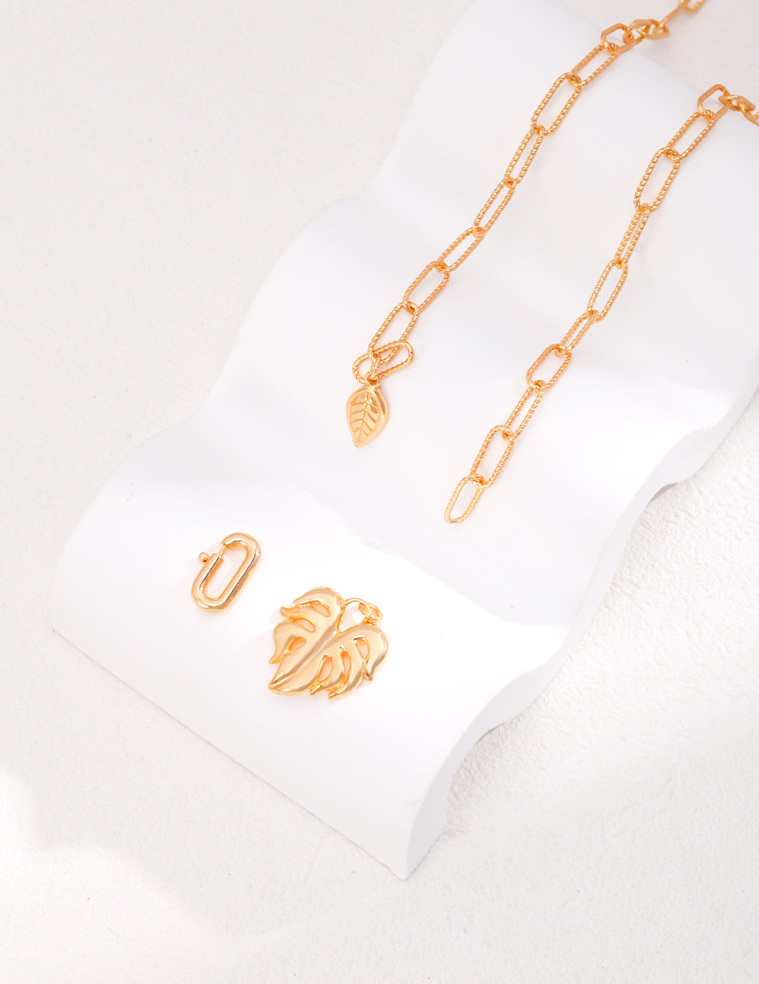 Monstera Charm Necklace