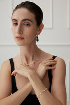 Pearl Noir Station Necklace